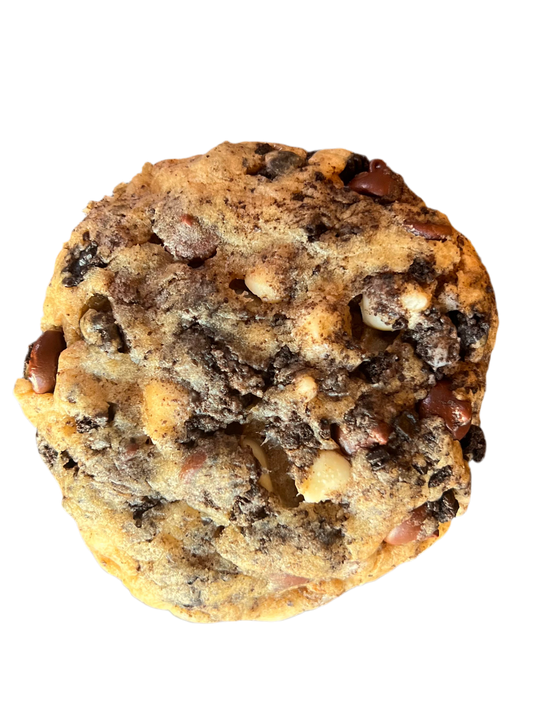 Vegan Cookies and Cream Cookie